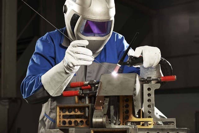 Зварювання (TIG)